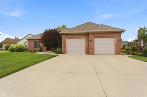 3724 Morningside Drive Greenwood IN 46143