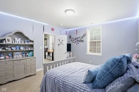 3724 Morningside Drive Greenwood IN 46143