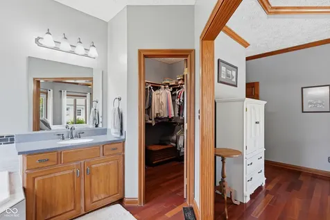 2045 Aspen Drive Avon IN 46123