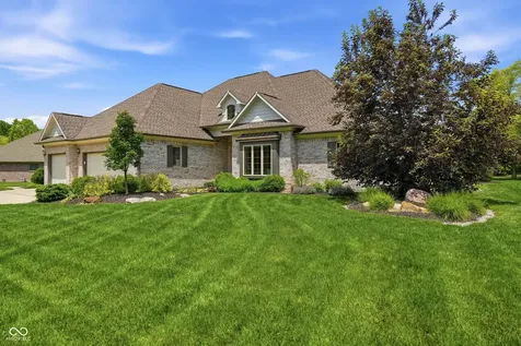 2045 Aspen Drive Avon IN 46123