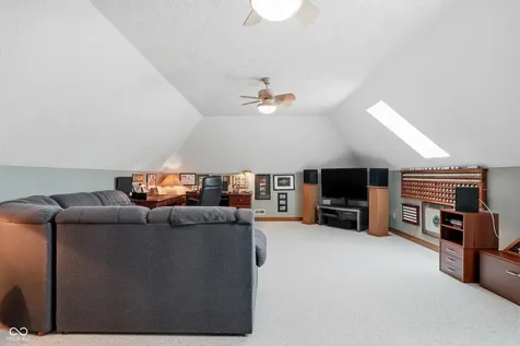 2045 Aspen Drive Avon IN 46123