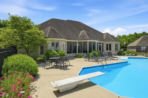 2045 Aspen Drive Avon IN 46123