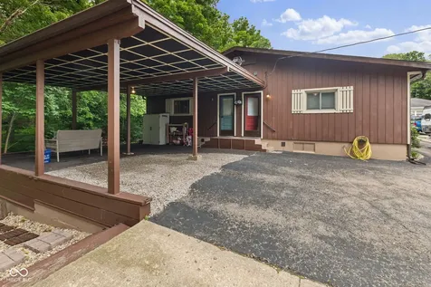 407-409 N Wayne Street Danville IN 46122