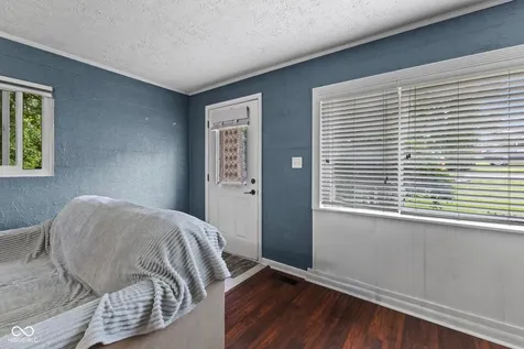 407-409 N Wayne Street Danville IN 46122