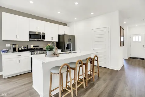 5320 Foxley Park Lane Avon IN 46123