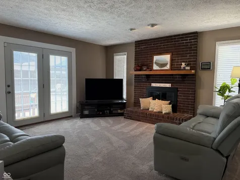 7007 W Meadows Lane Greenfield IN 46140
