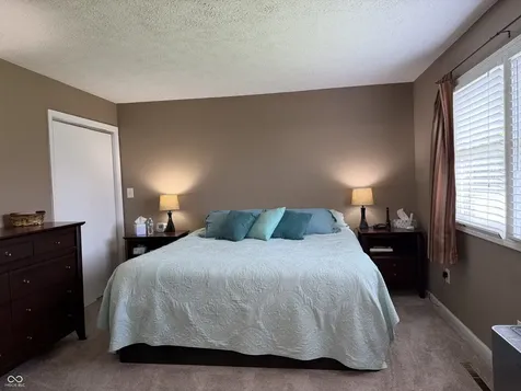 7007 W Meadows Lane Greenfield IN 46140