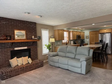 7007 W Meadows Lane Greenfield IN 46140