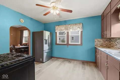 421 S East Street Tipton IN 46072