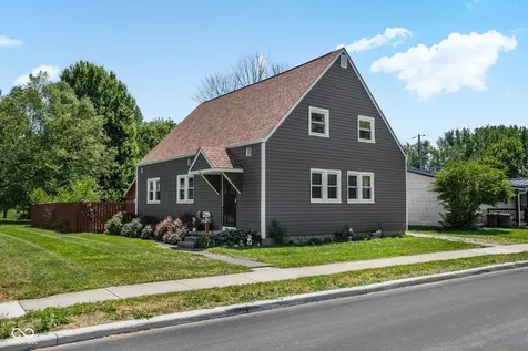 421 S East Street Tipton IN 46072