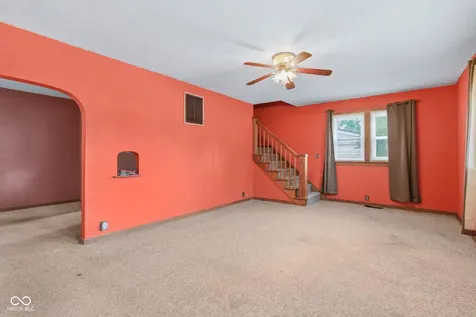421 S East Street Tipton IN 46072