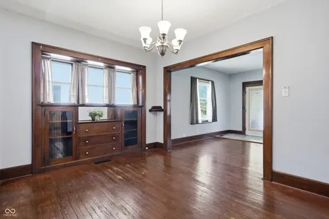 1022 N Grand Avenue Connersville IN 47331