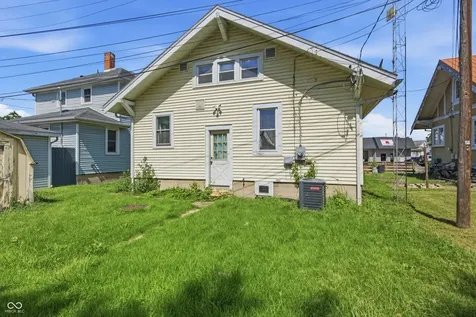 1022 N Grand Avenue Connersville IN 47331