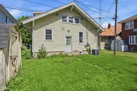 1022 N Grand Avenue Connersville IN 47331