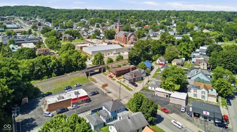 1022 N Grand Avenue Connersville IN 47331