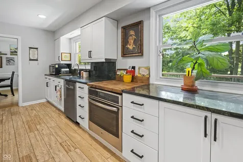 6206 Breamore Road Indianapolis IN 46220