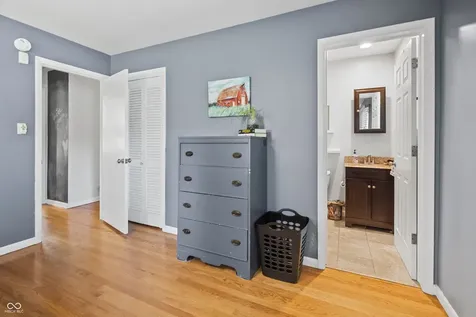 6206 Breamore Road Indianapolis IN 46220