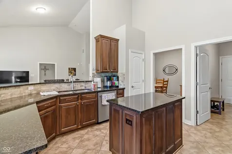 18659 Wychwood Place Noblesville IN 46062