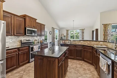 18659 Wychwood Place Noblesville IN 46062