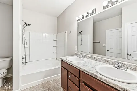 5321 Tanglewood Lane Whitestown IN 46075