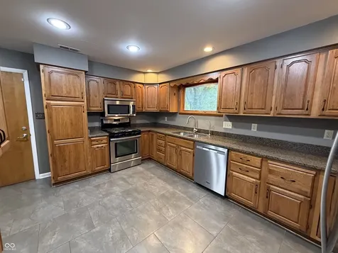 6921 Barr Will Indianapolis IN 46220