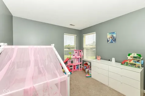 5037 Birmingham Drive Indianapolis IN 46235