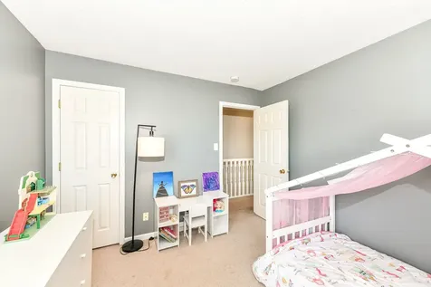 5037 Birmingham Drive Indianapolis IN 46235
