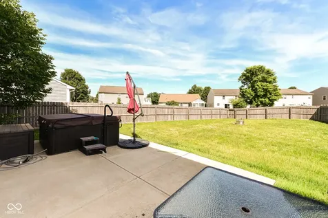 5037 Birmingham Drive Indianapolis IN 46235
