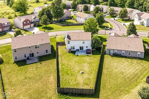 5037 Birmingham Drive Indianapolis IN 46235