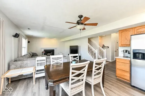 5037 Birmingham Drive Indianapolis IN 46235