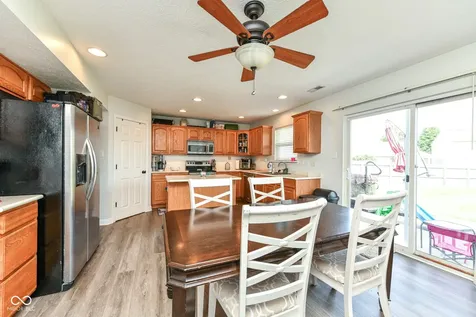 5037 Birmingham Drive Indianapolis IN 46235