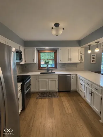 1562 Williamsburg Court Franklin IN 46131