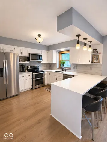 1562 Williamsburg Court Franklin IN 46131
