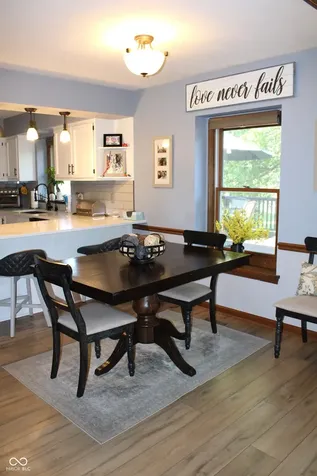 1562 Williamsburg Court Franklin IN 46131