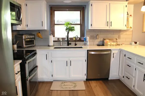 1562 Williamsburg Court Franklin IN 46131