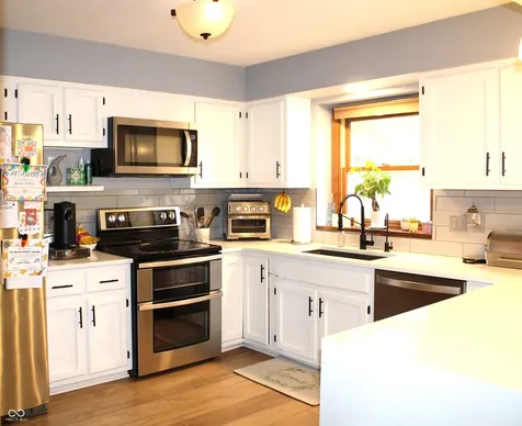 1562 Williamsburg Court Franklin IN 46131
