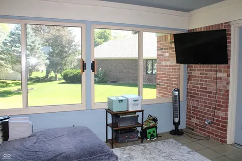 1562 Williamsburg Court Franklin IN 46131