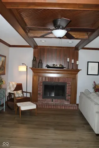 1562 Williamsburg Court Franklin IN 46131
