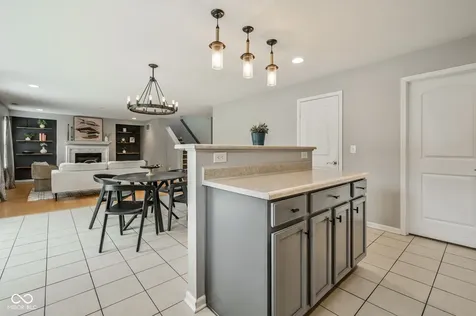 8189 Admirals Landing Place Indianapolis IN 46236