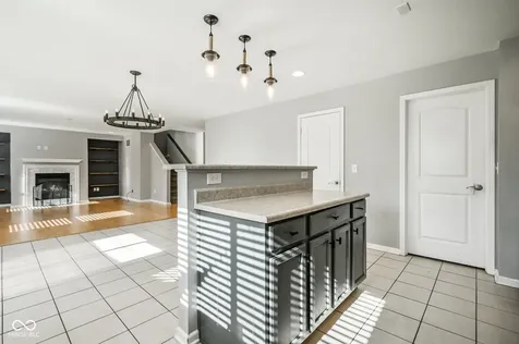 8189 Admirals Landing Place Indianapolis IN 46236