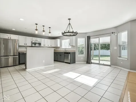 8189 Admirals Landing Place Indianapolis IN 46236