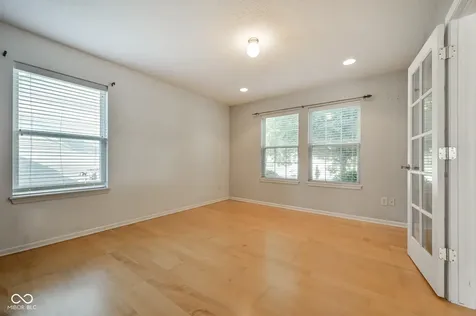 8189 Admirals Landing Place Indianapolis IN 46236