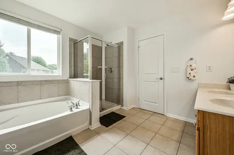 8189 Admirals Landing Place Indianapolis IN 46236