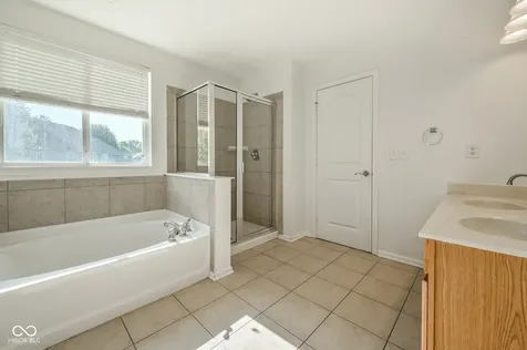 8189 Admirals Landing Place Indianapolis IN 46236