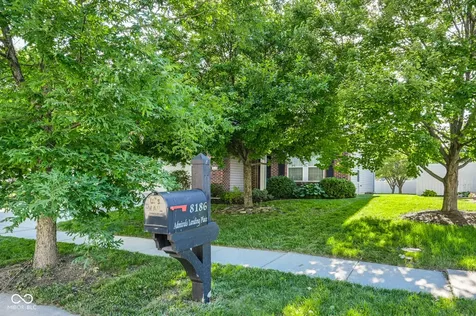 8189 Admirals Landing Place Indianapolis IN 46236