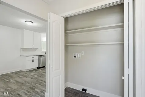 1090 E Markwood Avenue Indianapolis IN 46227