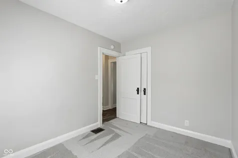 1090 E Markwood Avenue Indianapolis IN 46227