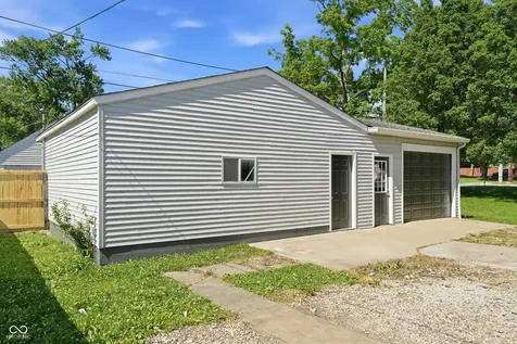 1090 E Markwood Avenue Indianapolis IN 46227