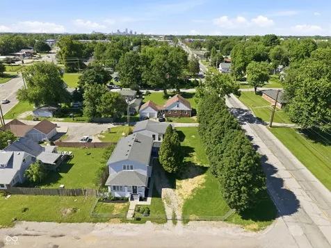 1090 E Markwood Avenue Indianapolis IN 46227