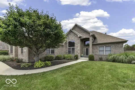 1006 Old Eagle Way Greenwood IN 46143
